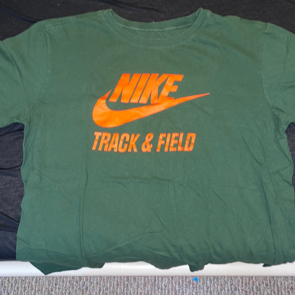Nike shirt track and field mens large